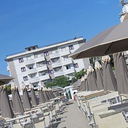 Hotel Delle Nazioni Морской Милан Экстерьер фото